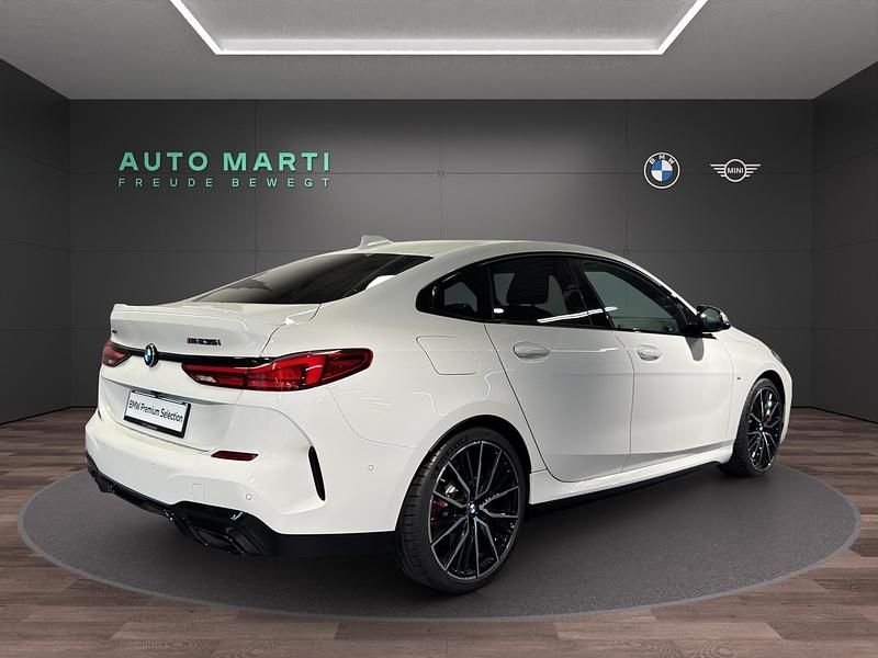 Gebraucht BMW M235 Comfort Edition 306 PS (225 kW) 2024 Weiss Coupé