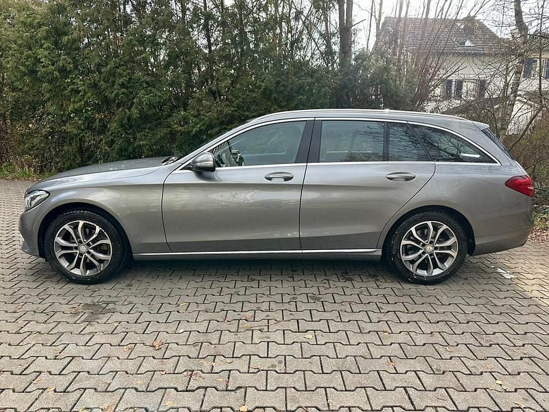 Gebraucht Mercedes C180 Avantgarde 156 PS (114 kW) 2014