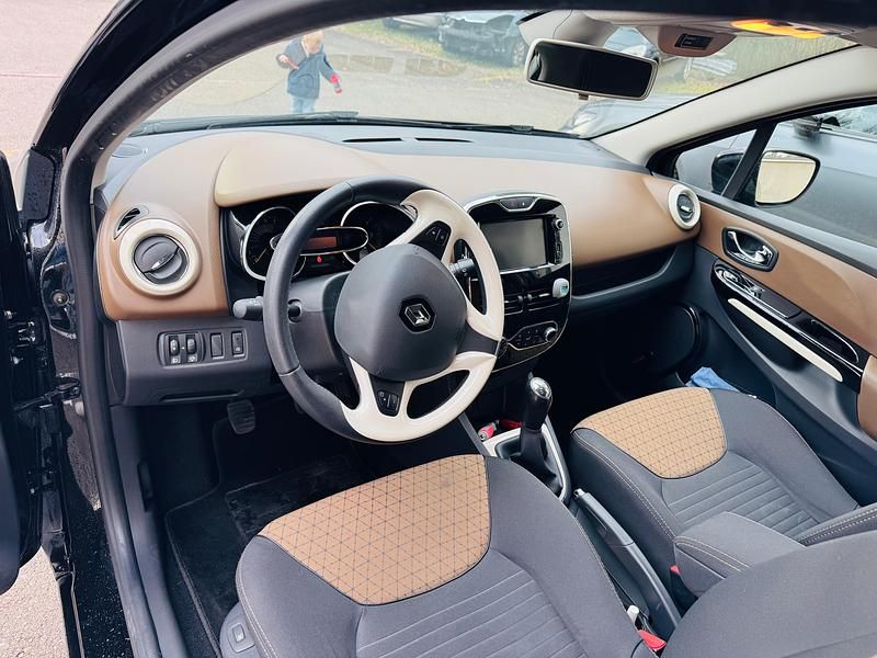 Gebraucht Renault Clio IV 90 PS (66 kW) 2013