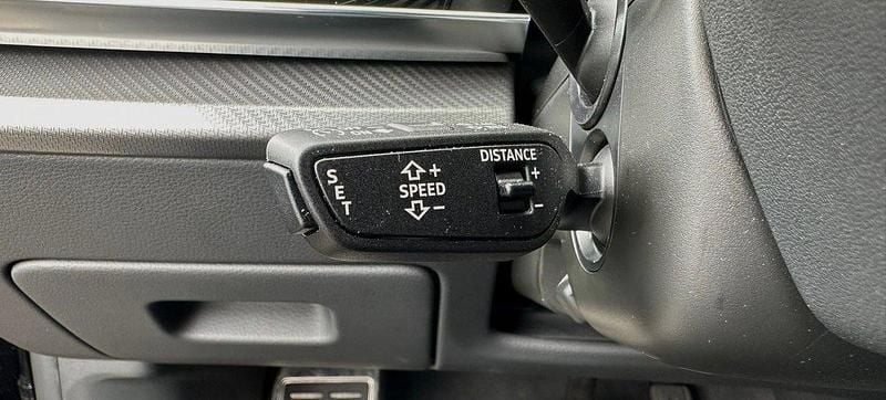 Gebraucht Audi RS Q8 Sport 599 PS (440 kW) 2022 SUV