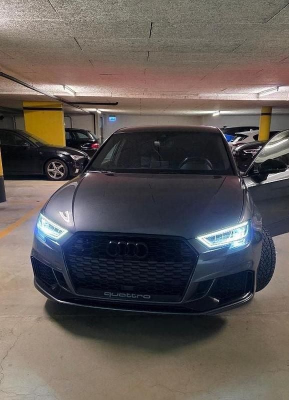 Gebraucht Audi RS3 Comfort 400 PS (294 kW) 2017 Limousine