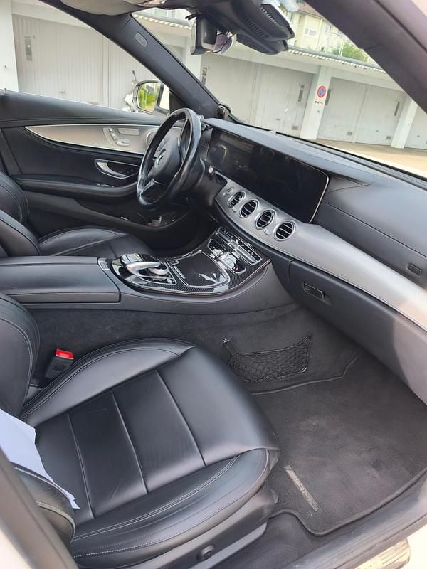 Gebraucht Mercedes E220 194 PS (142 kW) 2017