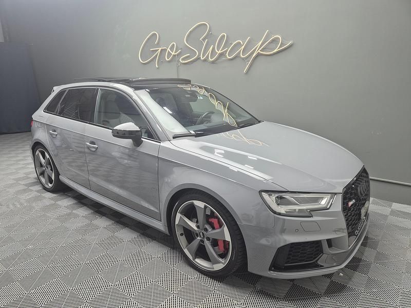 Gebraucht Audi RS3 Sportback 400 PS (294 kW) 2019 Kleinwagen