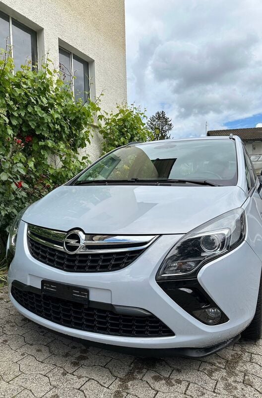 Gebraucht Opel Zafira Tourer 130 PS (95 kW) 2013 Van / Kleinbus