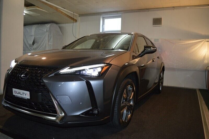 Gebraucht Lexus UX 300e 150 kW (204 PS) 2022 SUV