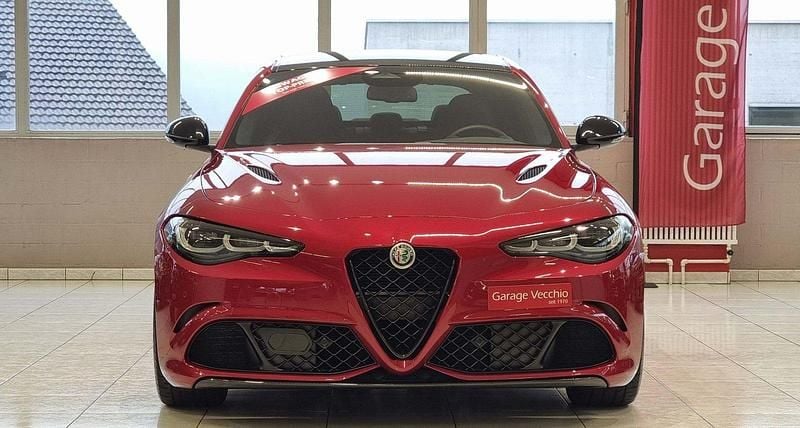Neu Alfa Romeo Giulia Competizione 519 PS (381 kW) 2026 Limousine