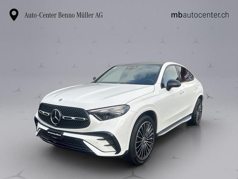 Weiss Gebraucht 2024 Mercedes GLC300e AMG line Coupé | CHF 71’900 (Superpreis) - Bild 1/4