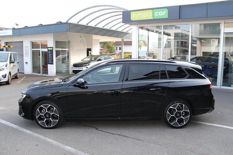 Gebraucht Opel Astra 130 PS (95 kW) 2024 Schwarz Kombi