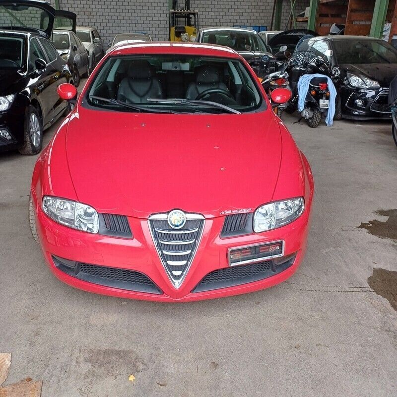 Gebraucht 2004 Alfa Romeo GT Distinctive Coupé | CHF 22’900 - Bild 1/4