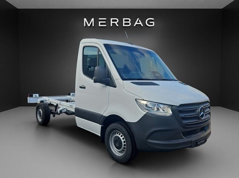 Gebraucht Mercedes Sprinter 149 PS (109 kW) 2024 Weiss Van