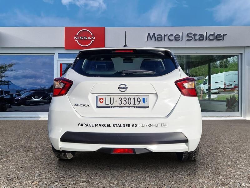 Gebraucht Nissan Micra Acenta 90 PS (66 kW) 2017 Kleinwagen