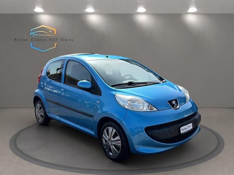 Gebraucht Peugeot 107 54 PS (39 kW) 2007 Kleinwagen