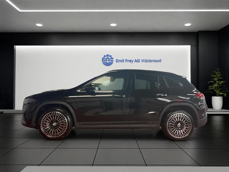 Gebraucht Mercedes EQA300 AMG line 167 kW (228 PS) 2025 Schwarz SUV