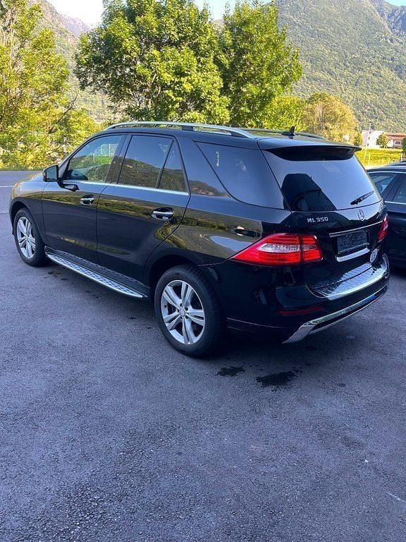 Gebraucht Mercedes ML350 258 PS (189 kW) 2014 SUV