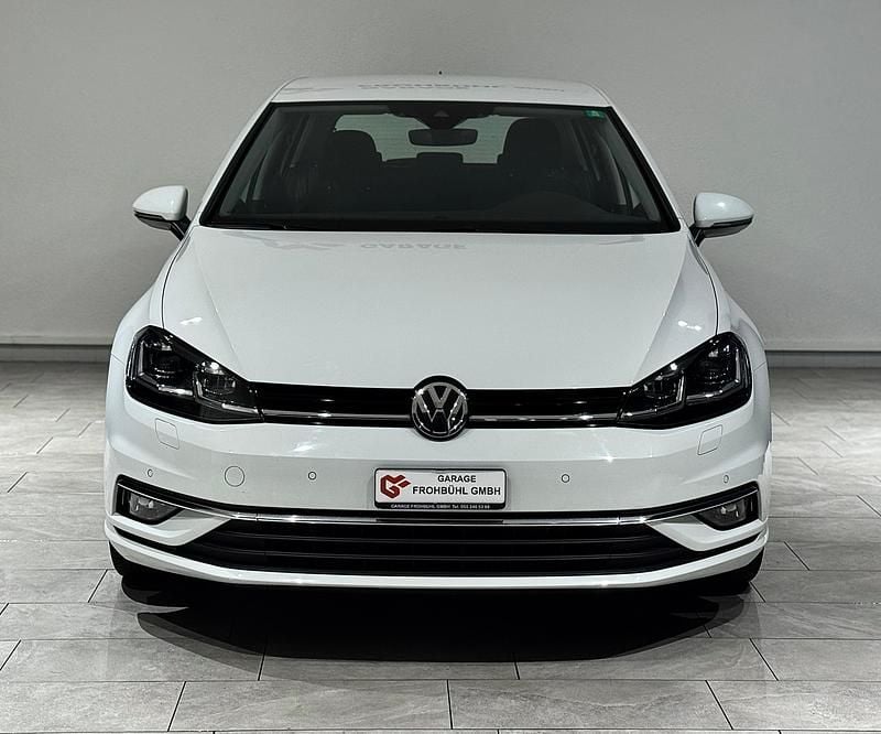 Gebraucht VW Golf VII Highline 150 PS (110 kW) 2018 Weiss Limousine