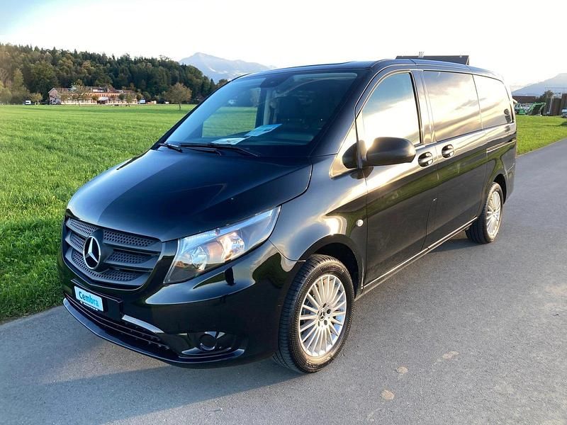 Gebraucht Mercedes Vito 163 PS (119 kW) 2020 Van