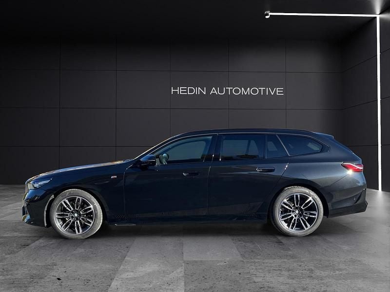 Gebraucht BMW 520 Comfort Edition 208 PS (152 kW) 2024 Schwarz Kombi