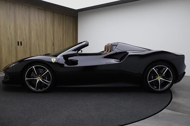 Gebraucht Ferrari 296 830 PS (610 kW) 2024