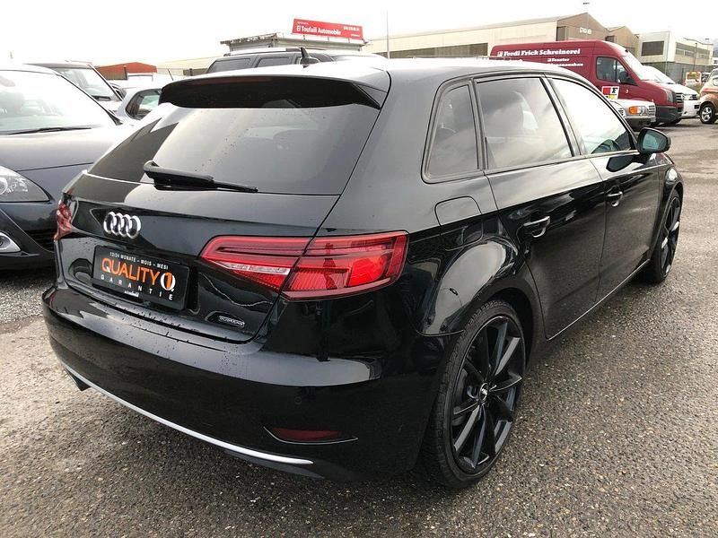 Gebraucht Audi A3 Attraction 184 PS (135 kW) 2019 Limousine