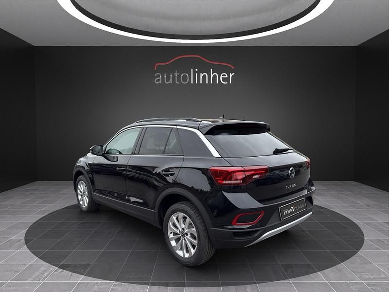 Neu VW T-Roc Life 115 PS (84 kW) 2025 SUV