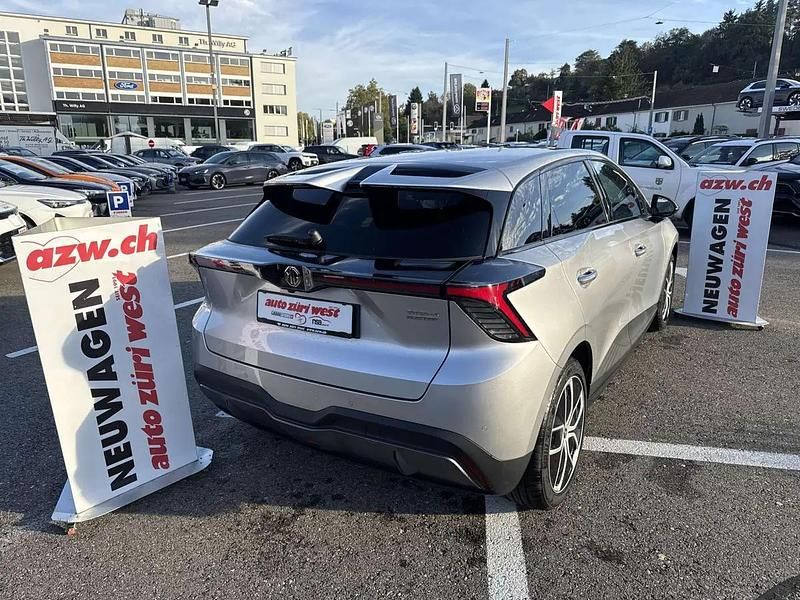 Neu MG MG4 EV Luxury 150 kW (204 PS) 2026 Silber Kleinwagen