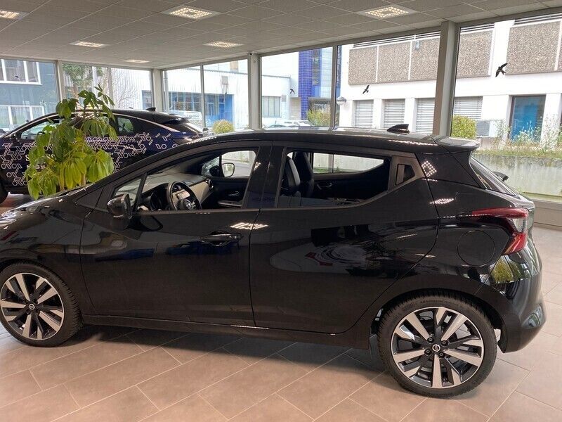 Gebraucht Nissan Micra Tekna 100 PS (73 kW) 2020 Schwarz Kleinwagen