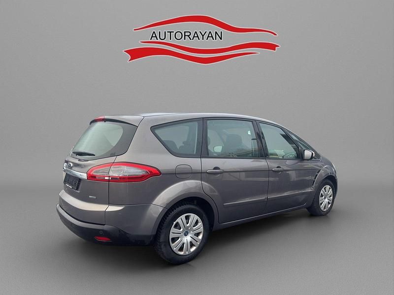 Gebraucht Ford S-MAX S 160 PS (117 kW) 2013 Van / Kleinbus