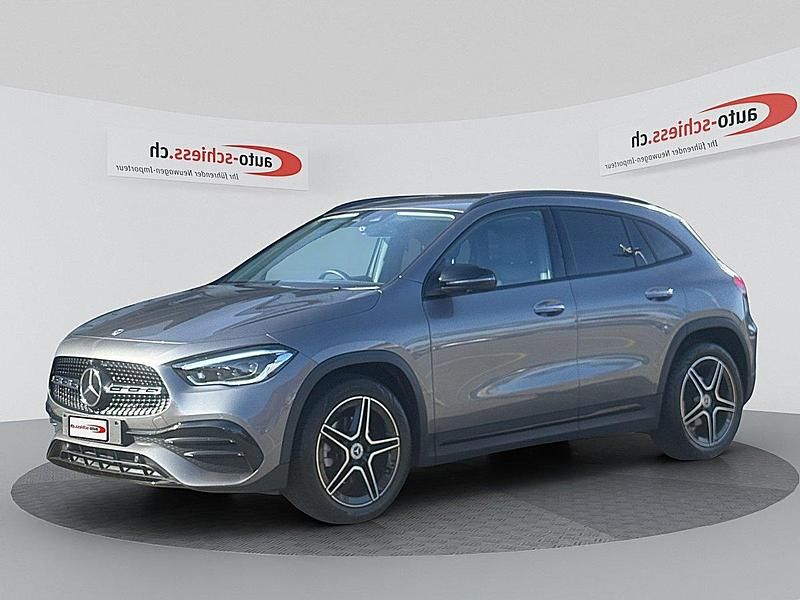 Gebraucht Mercedes GLA200 AMG line 163 PS (119 kW) 2022 SUV
