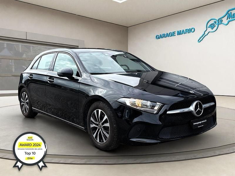 Gebraucht Mercedes A200 SE 163 PS (119 kW) 2022 Limousine