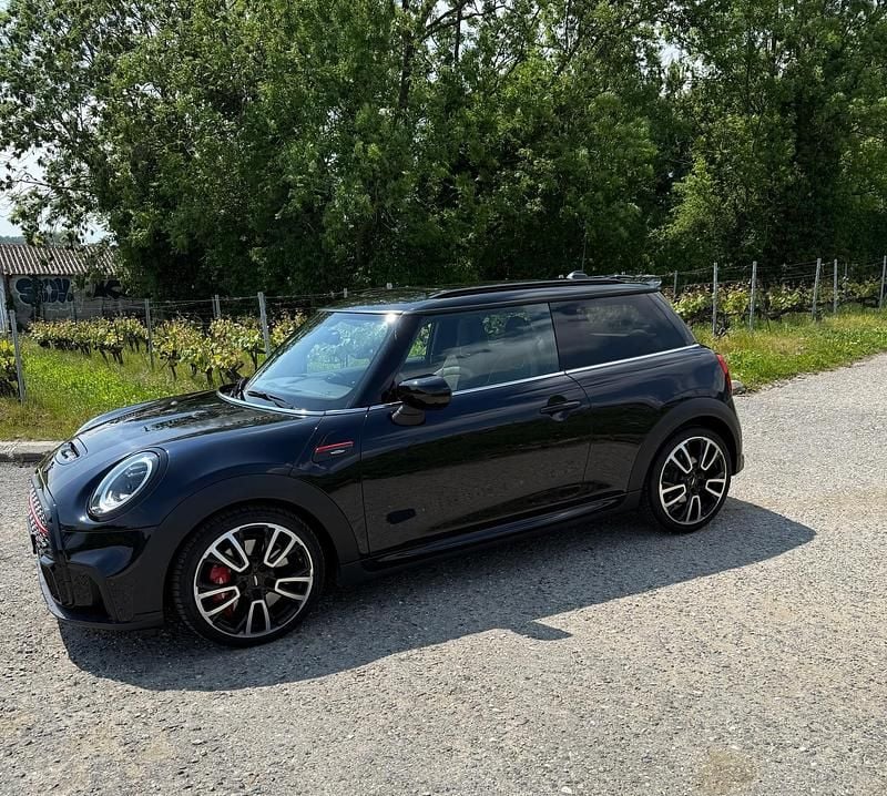 Schwarz Gebraucht 2022 Mini John Cooper Works Kleinwagen | CHF 29’500 (Guter Preis) - Bild 1/4