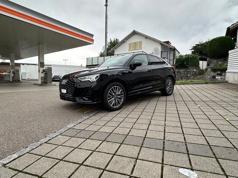Gebraucht 2020 Audi Q3 Sportback S-Line SUV | CHF 33’900 (Teuer) - Bild 1/4