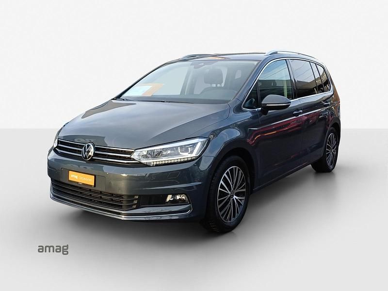 Gebraucht VW Touran Highline 150 PS (110 kW) 2024 Delfingrau metallic Van / Kleinbus