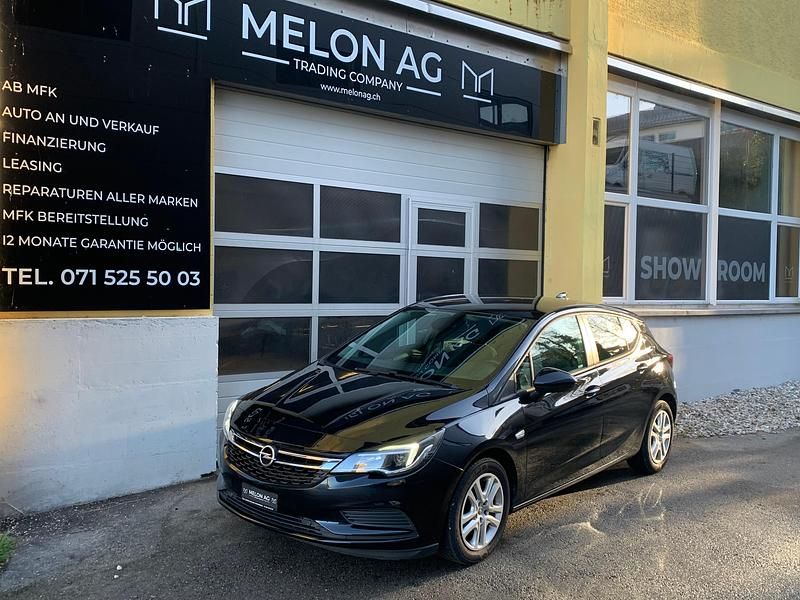 Gebraucht Opel Astra Enjoy 105 PS (77 kW) 2018