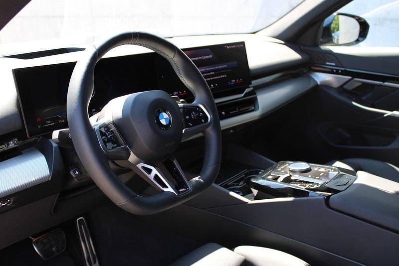 Gebraucht BMW 520 Comfort Edition 197 PS (144 kW) 2024 Kombi