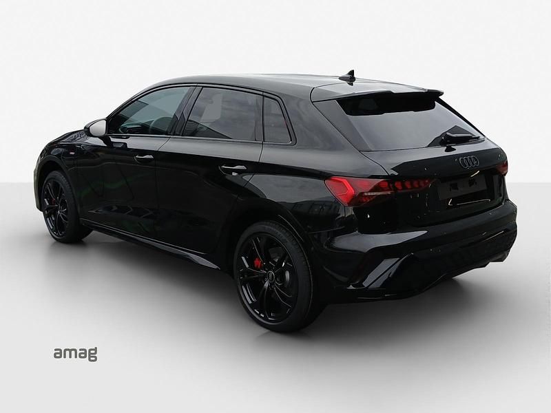 Gebraucht Audi A3 Sportback e-tron Attraction 272 PS (200 kW) 2025 Kleinwagen