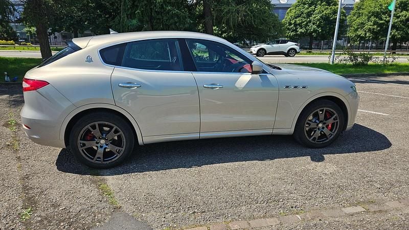 Gebraucht 2017 Maserati Levante SUV | CHF 38’500 (Fairer Preis) - Bild 1/4