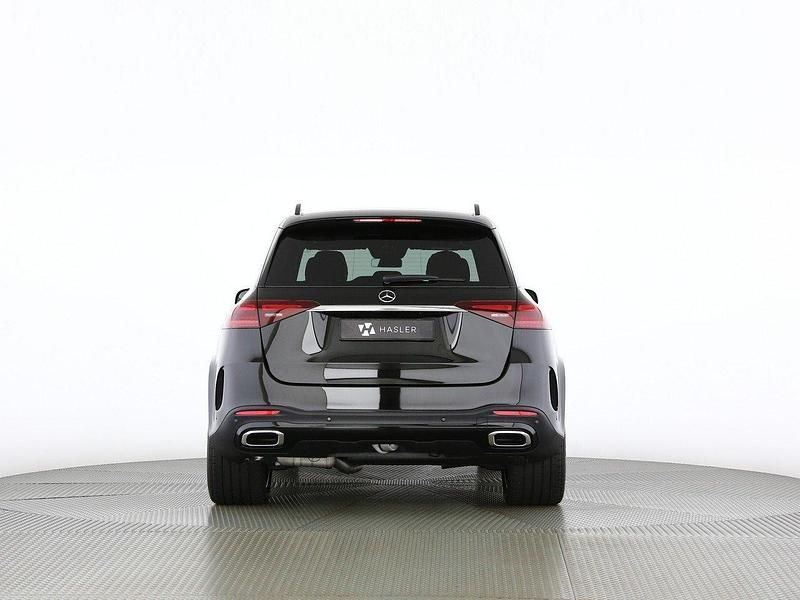 Neu Mercedes GLE300 269 PS (197 kW) 2025 Schwarz SUV