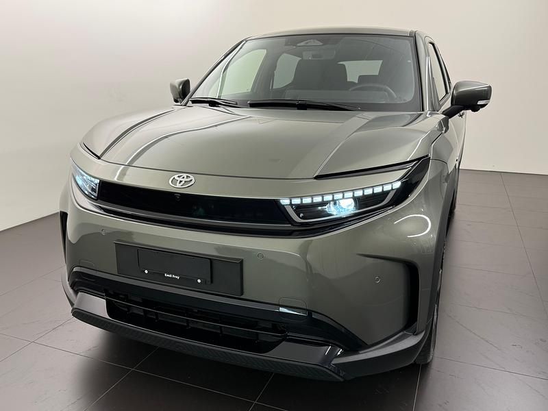 Grün Neu 2026 Toyota Urban Cruiser Premium SUV | CHF 41’270 (Fairer Preis) - Bild 1/4