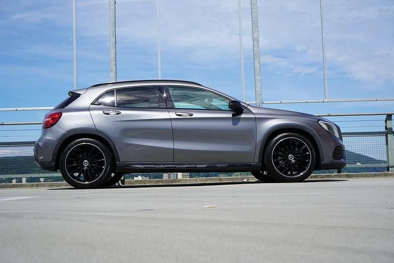 Gebraucht Mercedes GLA250 AMG line 211 PS (155 kW) 2019 SUV