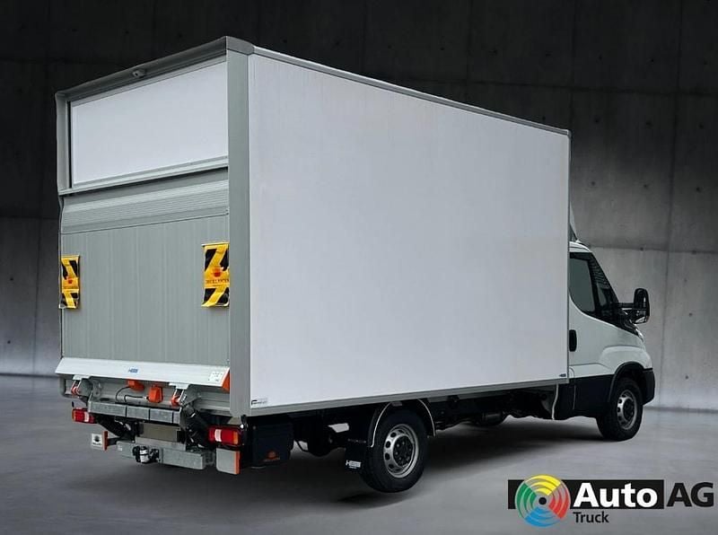 Neu Iveco Daily 155 PS (114 kW) 2025 Weiss Abholung