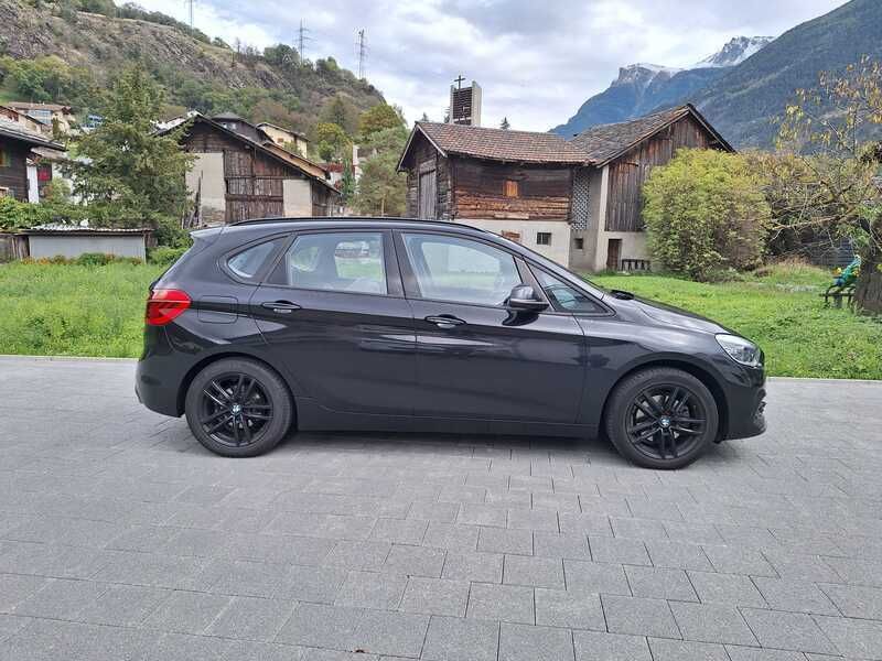 Gebraucht BMW 218 Active Tourer Sport Line 150 PS (110 kW) 2018 Van / Kleinbus