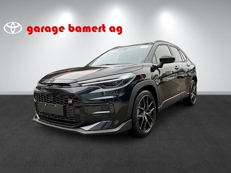 Schwarz Neu 2025 Toyota Corolla Cross Sport SUV | CHF 50’190 (Teuer) - Bild 1/4