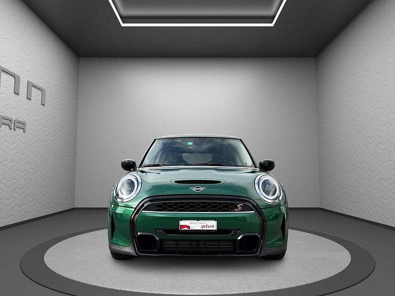 Gebraucht Mini Cooper S 178 PS (130 kW) 2022 Grün Kleinwagen