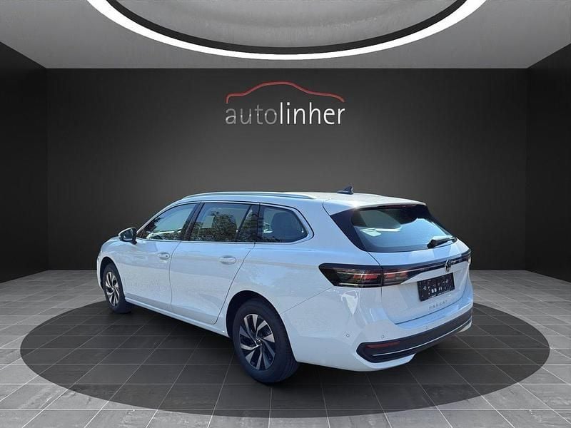 Gebraucht VW Passat Business 150 PS (110 kW) 2025 Kombi