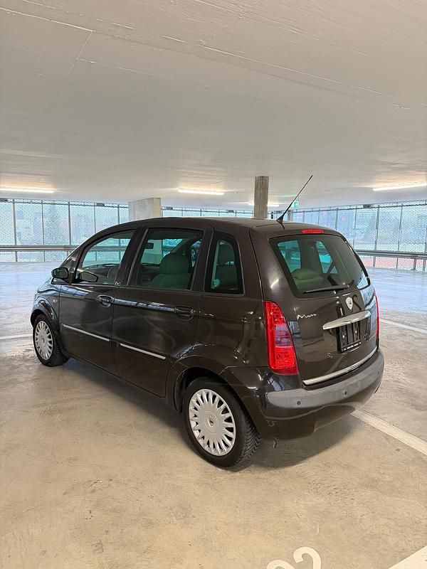 Gebraucht Lancia Musa 95 PS (69 kW) 2005 Van / Kleinbus