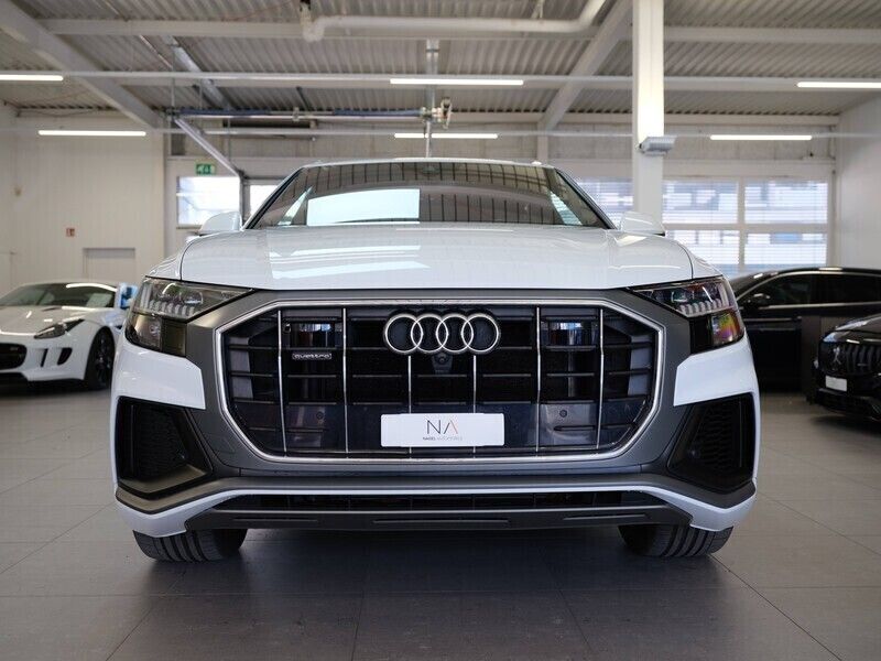 Gebraucht Audi Q8 S-Line 286 PS (210 kW) 2018 SUV