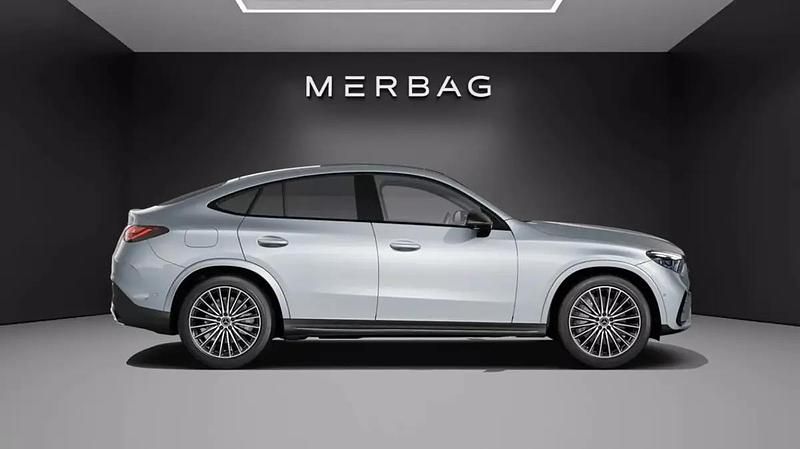 Neu Mercedes GLC220 197 PS (144 kW) 2025 Silber Coupé