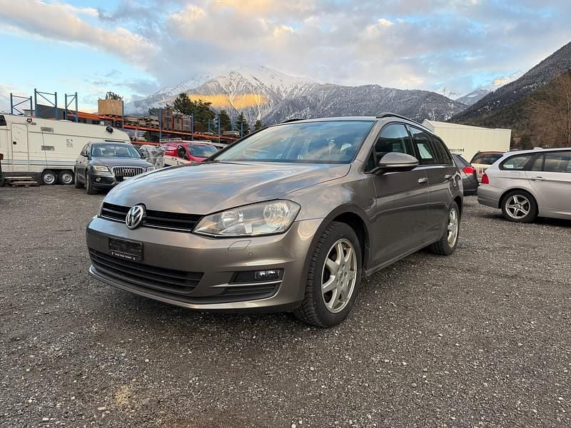 Gebraucht VW Golf VII Comfortline 122 PS (89 kW) 2014 Kombi