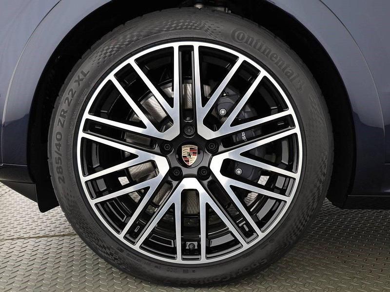 Gebraucht Porsche Cayenne 470 PS (345 kW) 2025 SUV