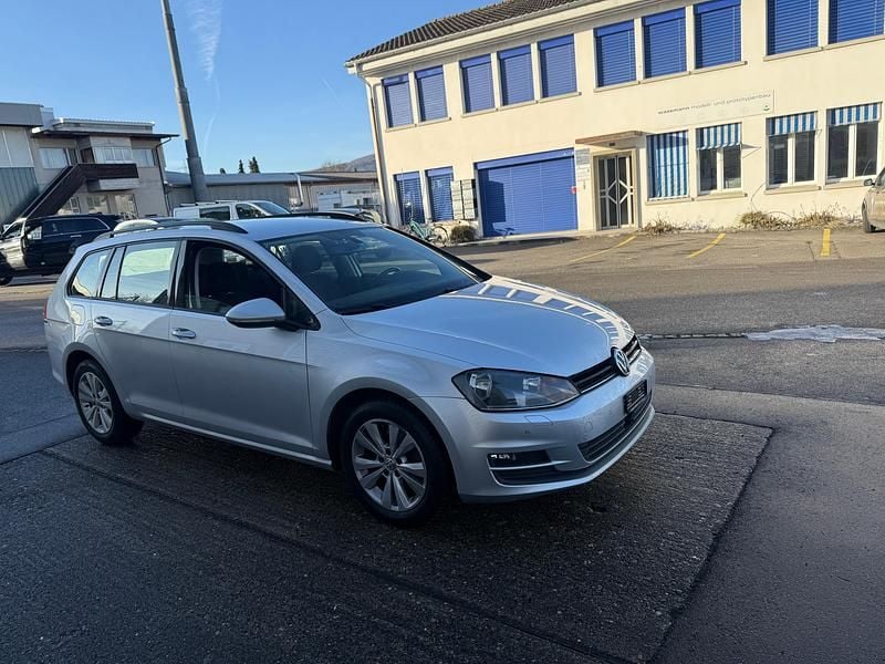 Gebraucht VW Golf VII Comfortline 110 PS (80 kW) 2014 Kombi